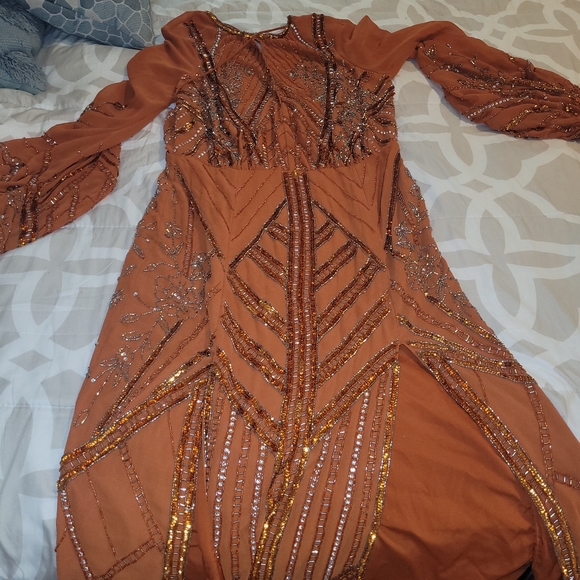 Dress used only once time. - Picture 5 of 6